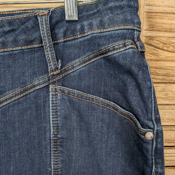 Judy Blue Carson City Flare Fit Dark Blue Denim Jeans JB8897 Size 20W - Picture 6 of 15